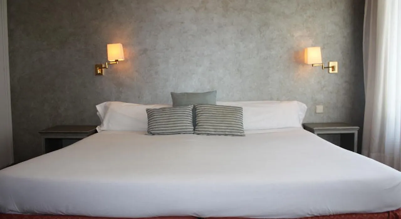 Arenas Atiram Hotel Barcelona